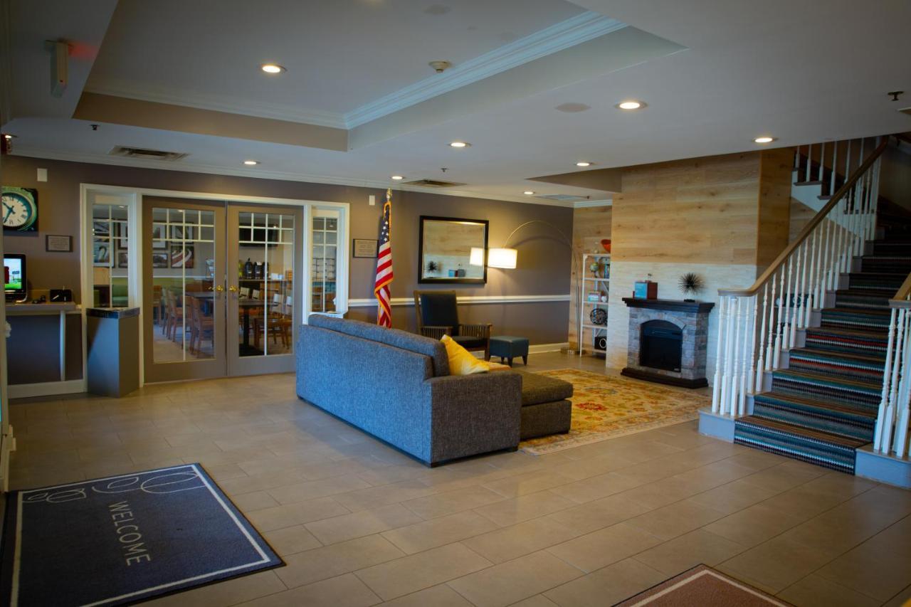 Country Inn & Suites By Radisson, Burlington Elon , Nc Exterior foto